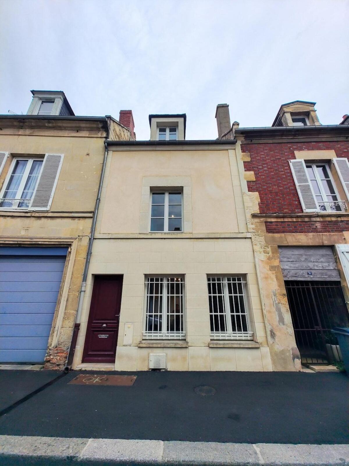 Charmante Petite Maison En Plein Centre Ville Caen Bagian luar foto